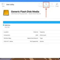 Jak szybko znaleźć pendrive na Macu i rozwiązać problemy z podłączeniem