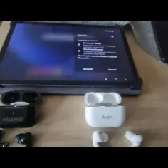 Jak bez stresu podłączyć dwa urządzenia Bluetooth do telefonu? Prosty trik