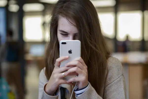 iPhone ikony na wyświetlaczu - Zrozum swój telefon i prywatność